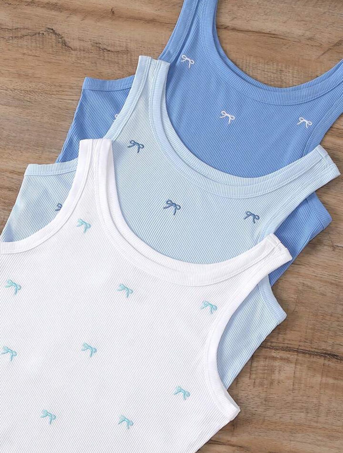Bow Tank Top (3 pcs)