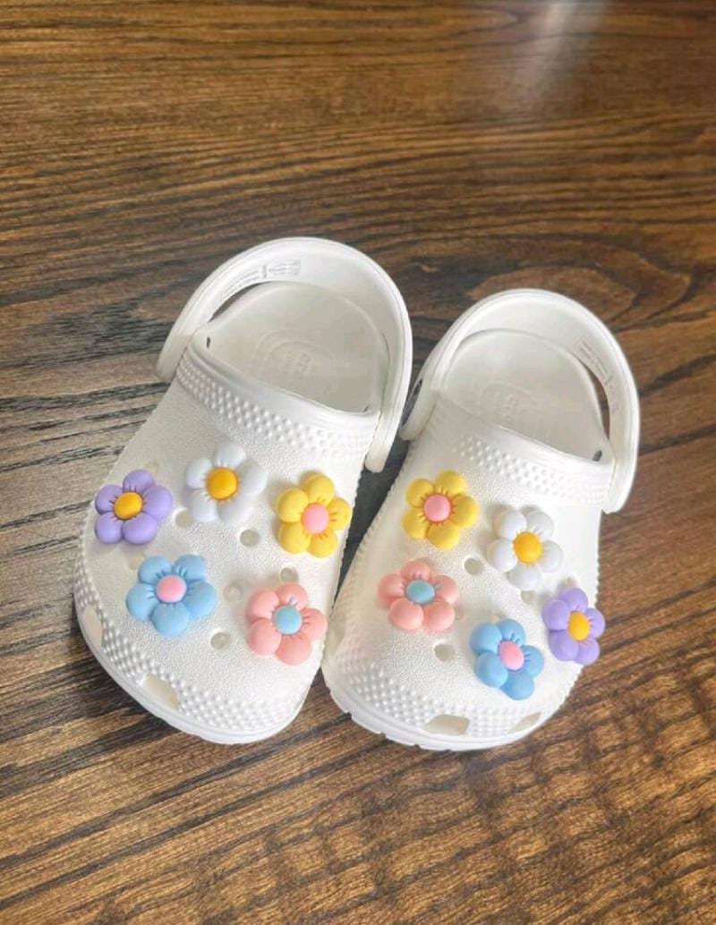 Flower Crocs Charm/Jibbit